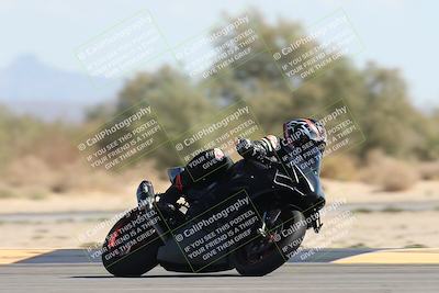 media/Oct-13-2025-Moto Forza (Mon) [[a66d839500]]/2-A Group/Session 4 Turn 7/